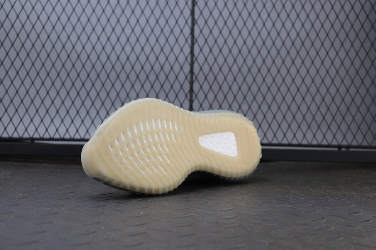 YEEZY 350 V2 이스라필