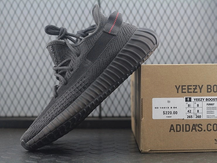 YEEZY 350 V2 스태틱 블랙