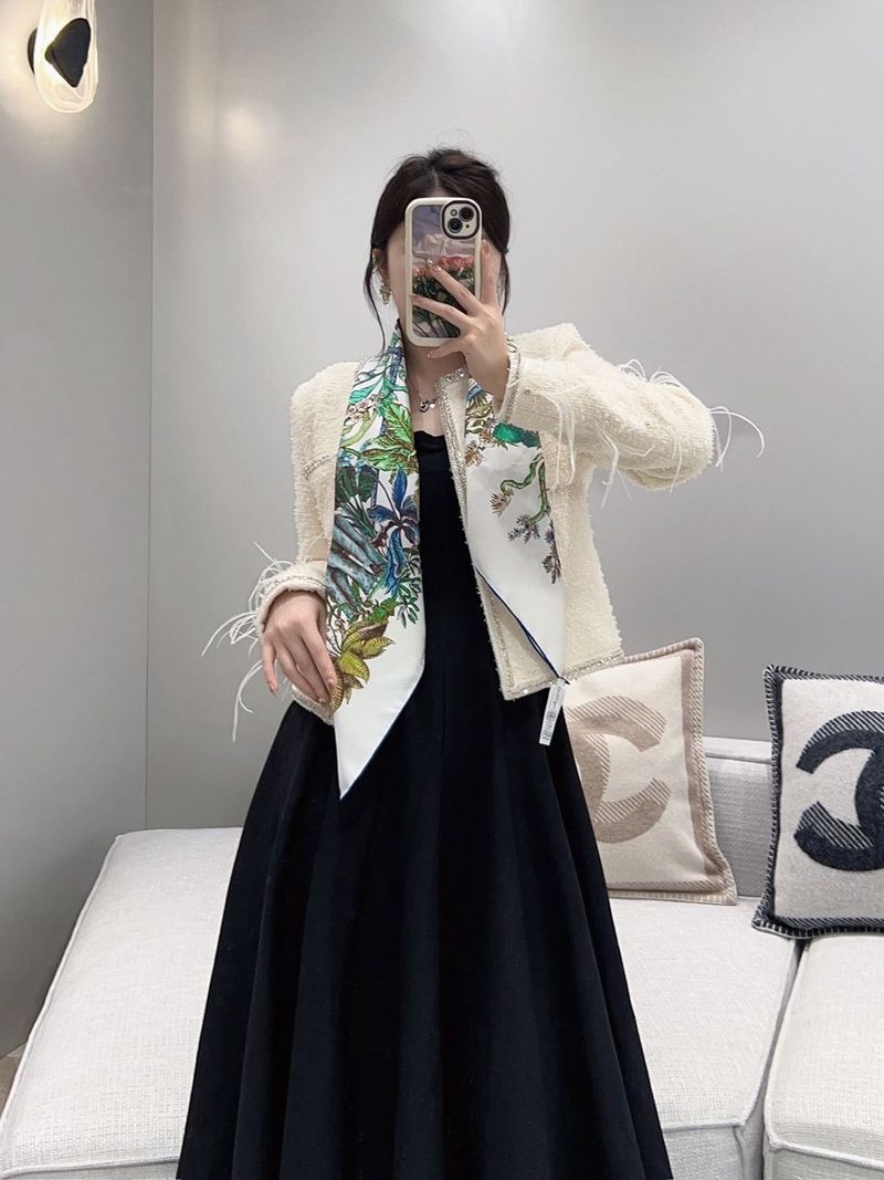 디올 스카프 15