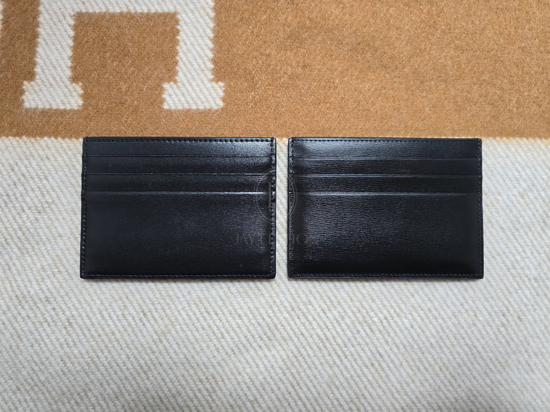 할인재고,하자 16번) 1% 셀린느 카프스킨 카드홀더 (정면 스크래치)