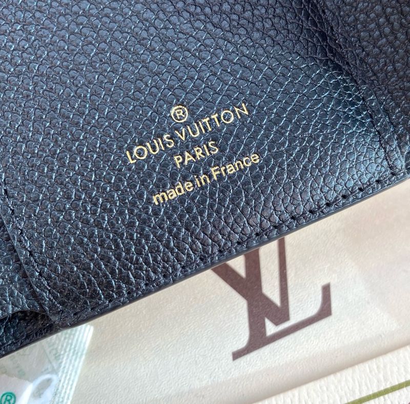 루이비통 앙프렝뜨 빅토린 월릿