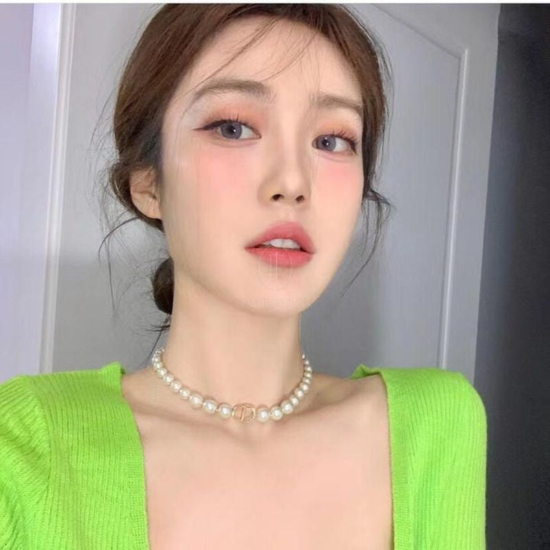 디올 진주 목걸이