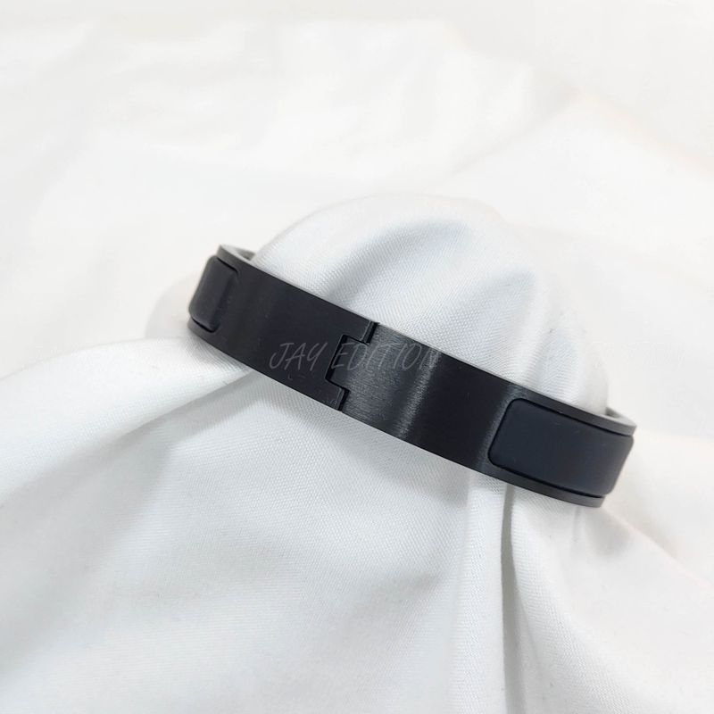 에르메스 Clic HH Bracelet So Black & Noir Mat