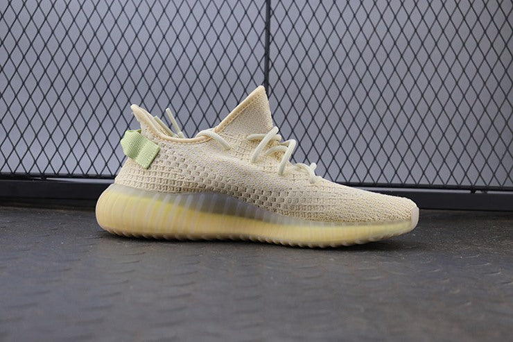 YEEZY 350 V2 플랙스