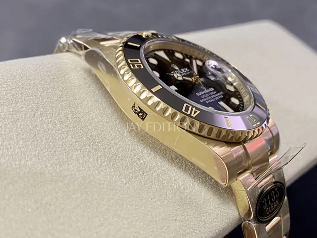 롤렉스 서브마리너 흑금통 40mm