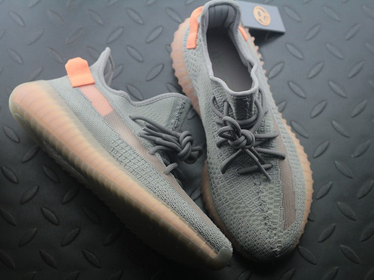 YEEZY 350 V2 트루폼