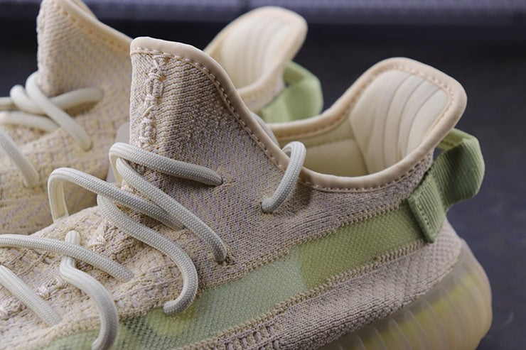 YEEZY 350 V2 플랙스