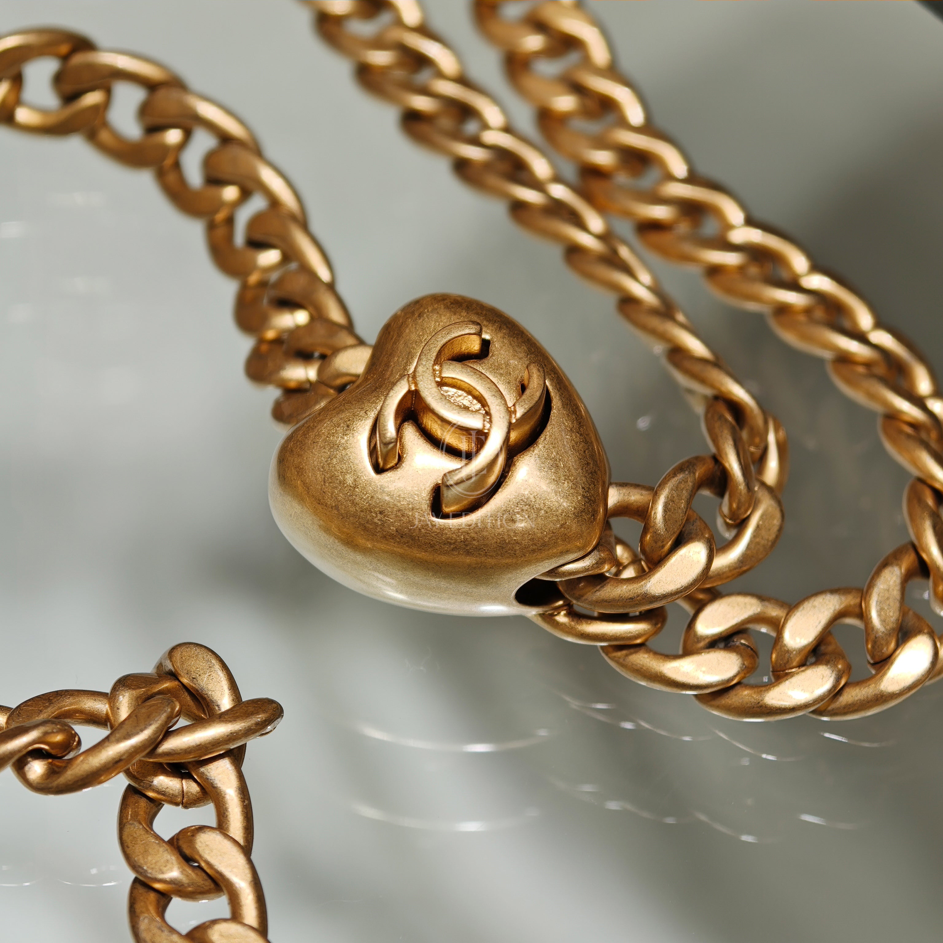 C 24P 하트볼 플랩백 스몰