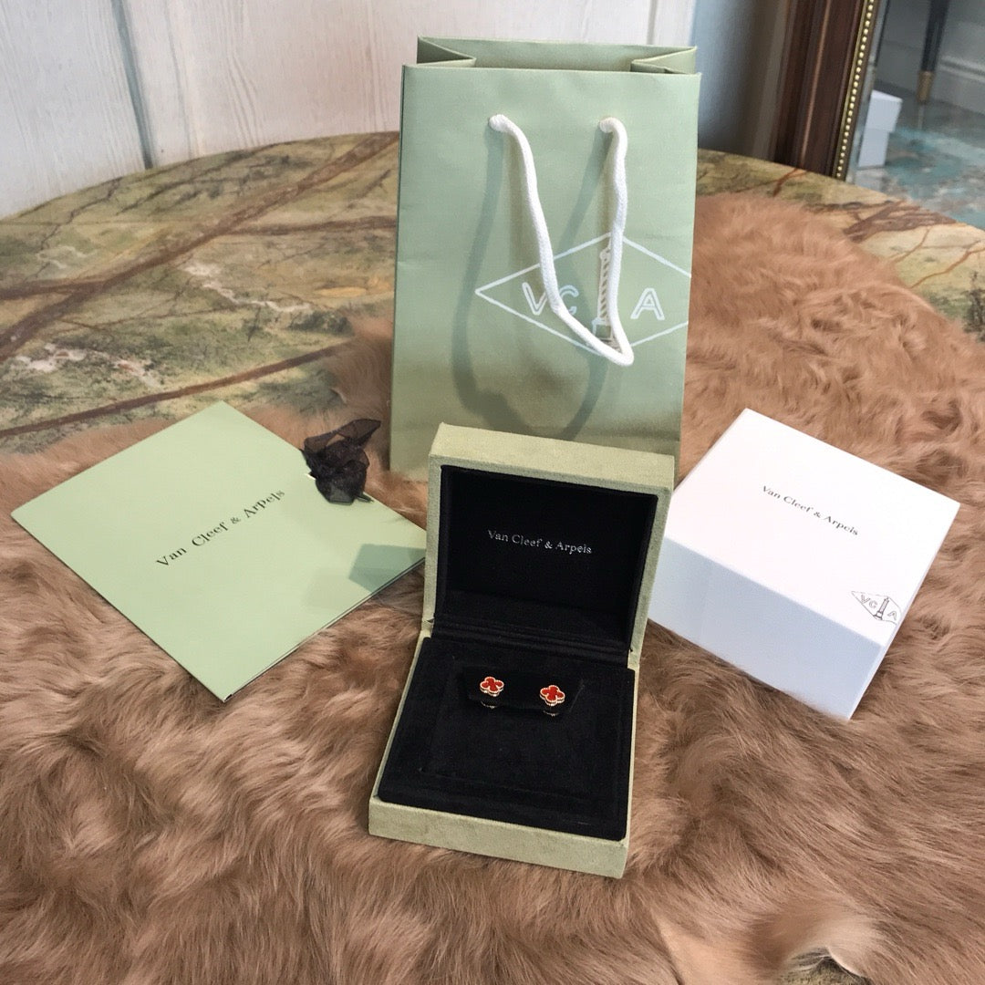 반클리프 알함브라 스위트 이어링