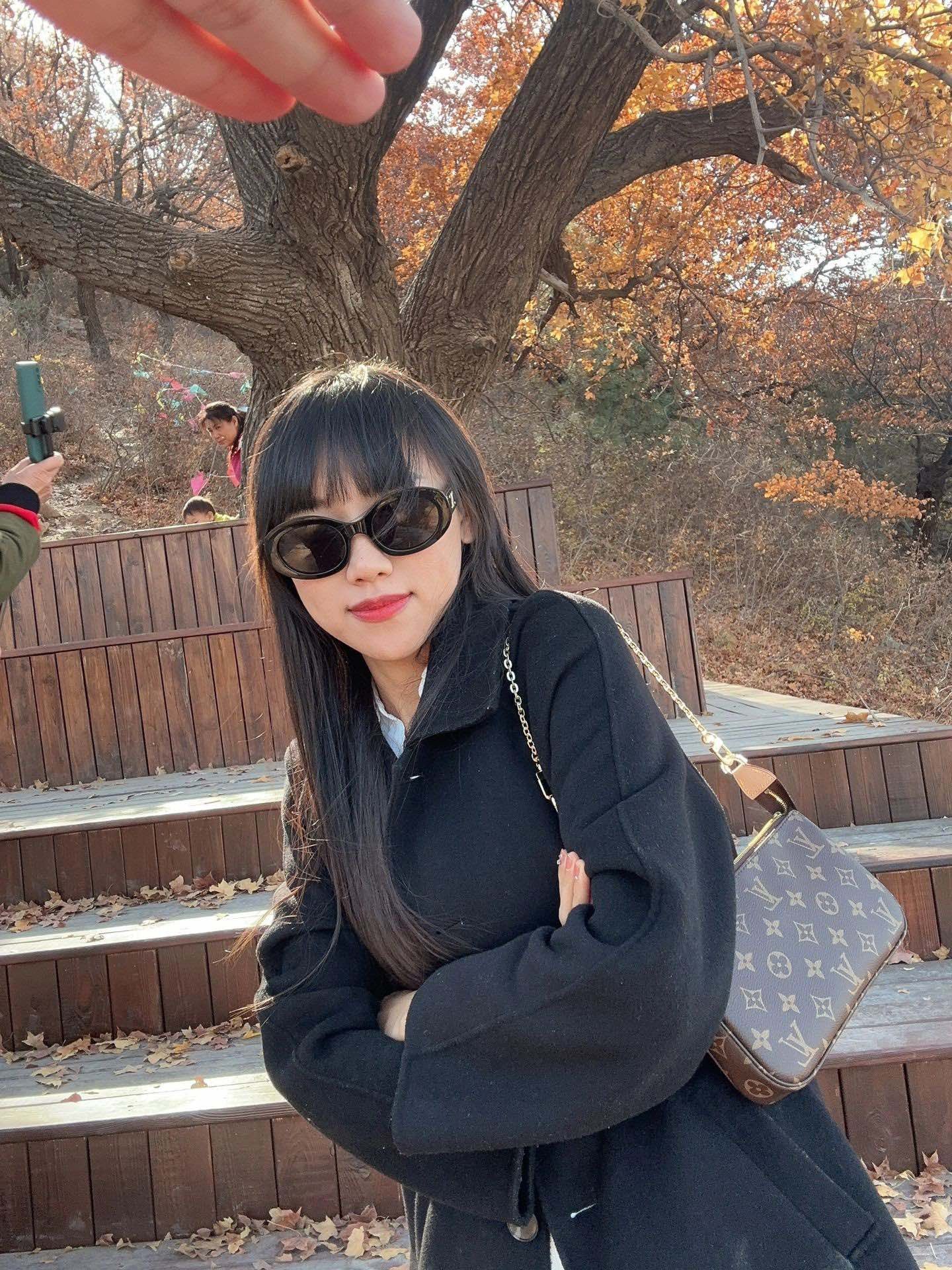 루이비통 포쉐트 악세수아