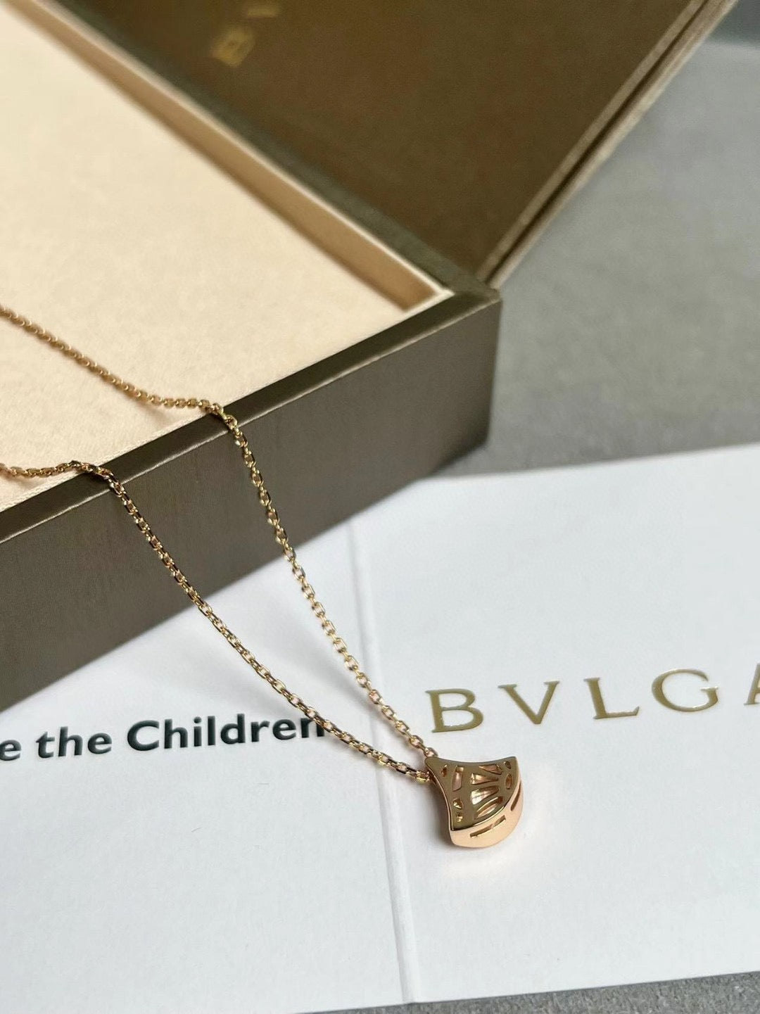 불가리 디바스 드림 미니 팬던트 네크리스