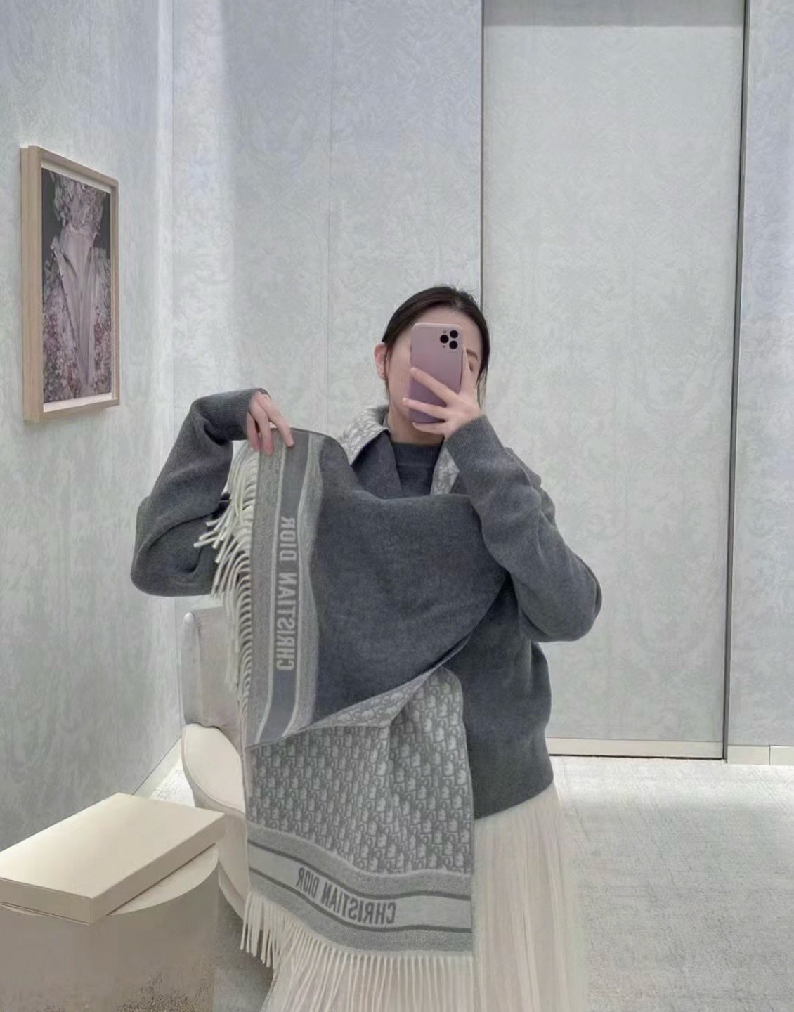 디올 오블리크 머플러 2