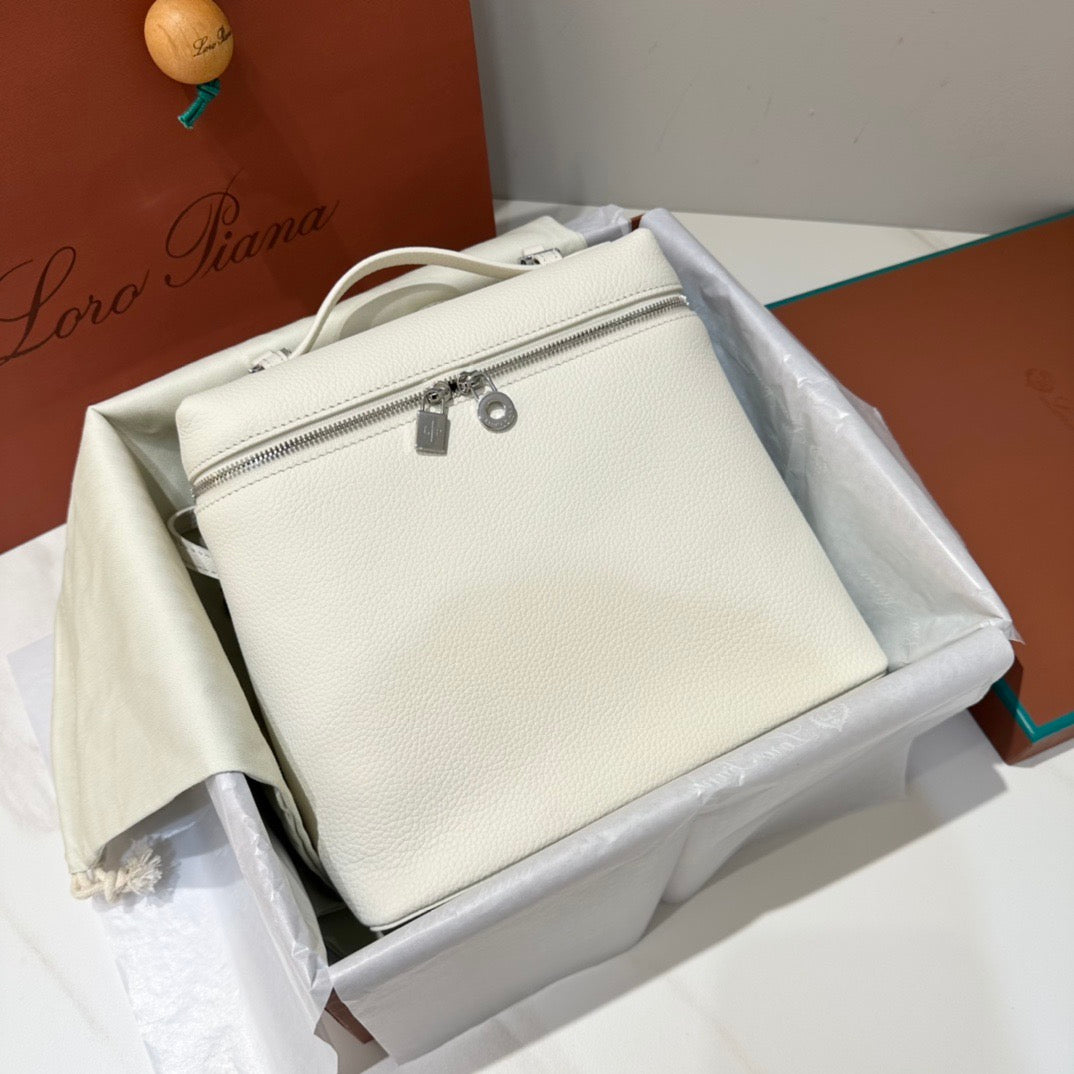 LP 엑스트라포켓 백팩 L23.5 (위스퍼 화이트)