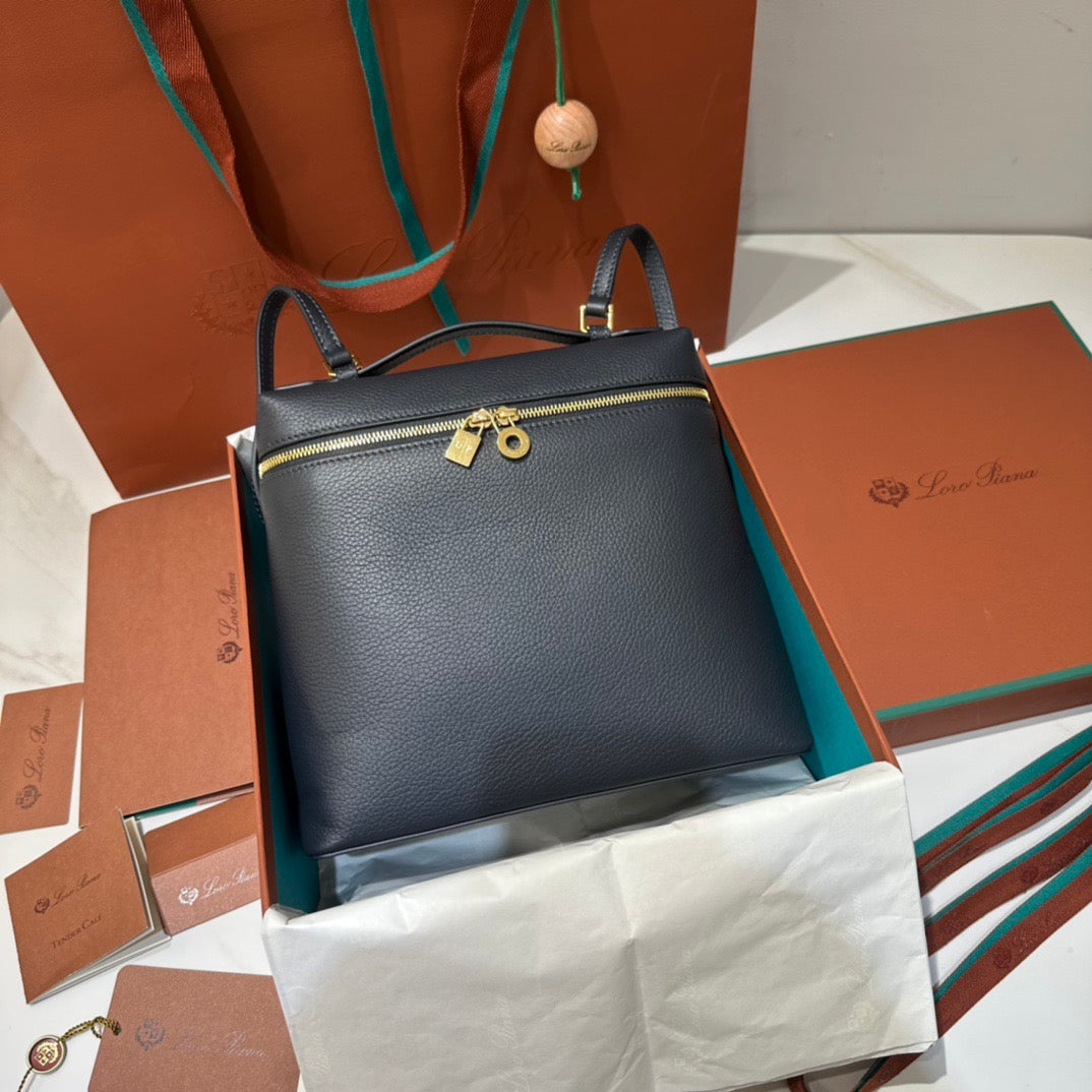 LP 엑스트라포켓 백팩 L23.5 (블루 네이비)