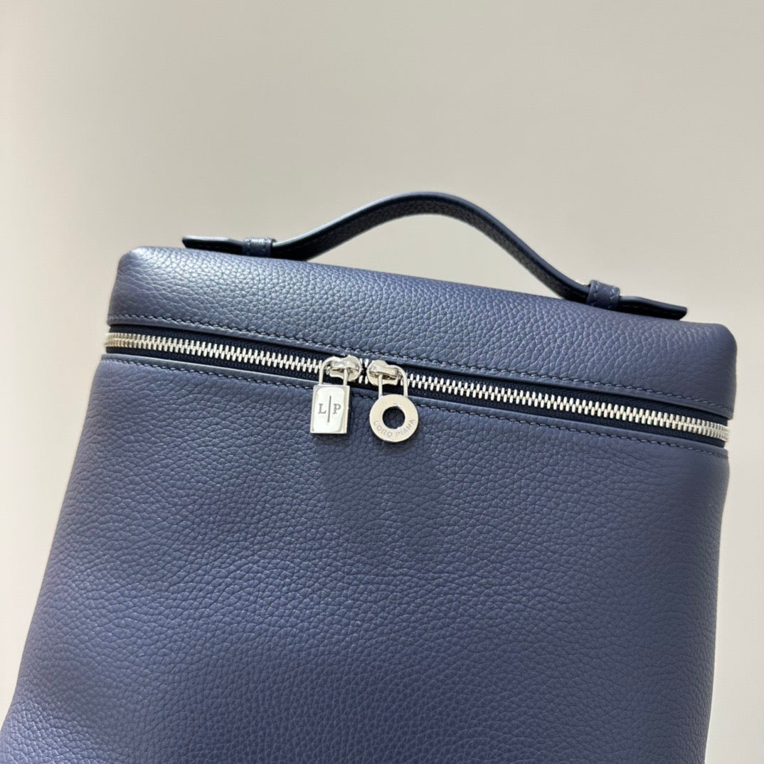 LP 엑스트라포켓 백팩 L23.5 (아르고 블루 멜란지)