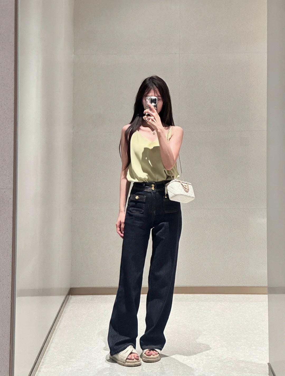 C 스몰 체인 코스메틱 케이스