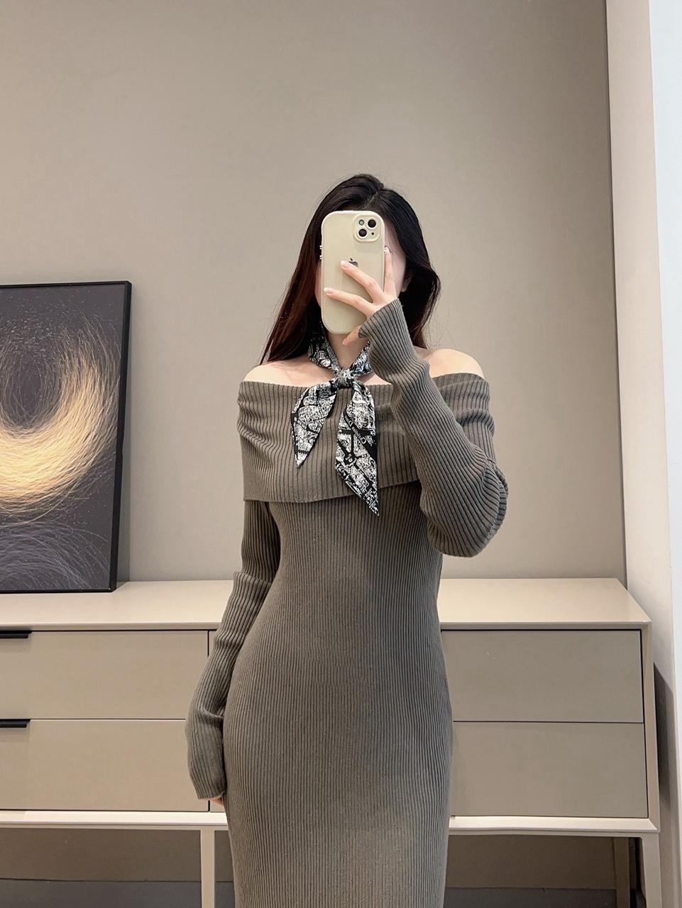 디올 스카프 13