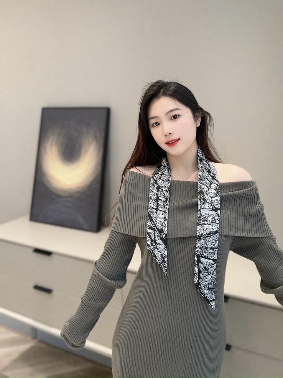 디올 스카프 13