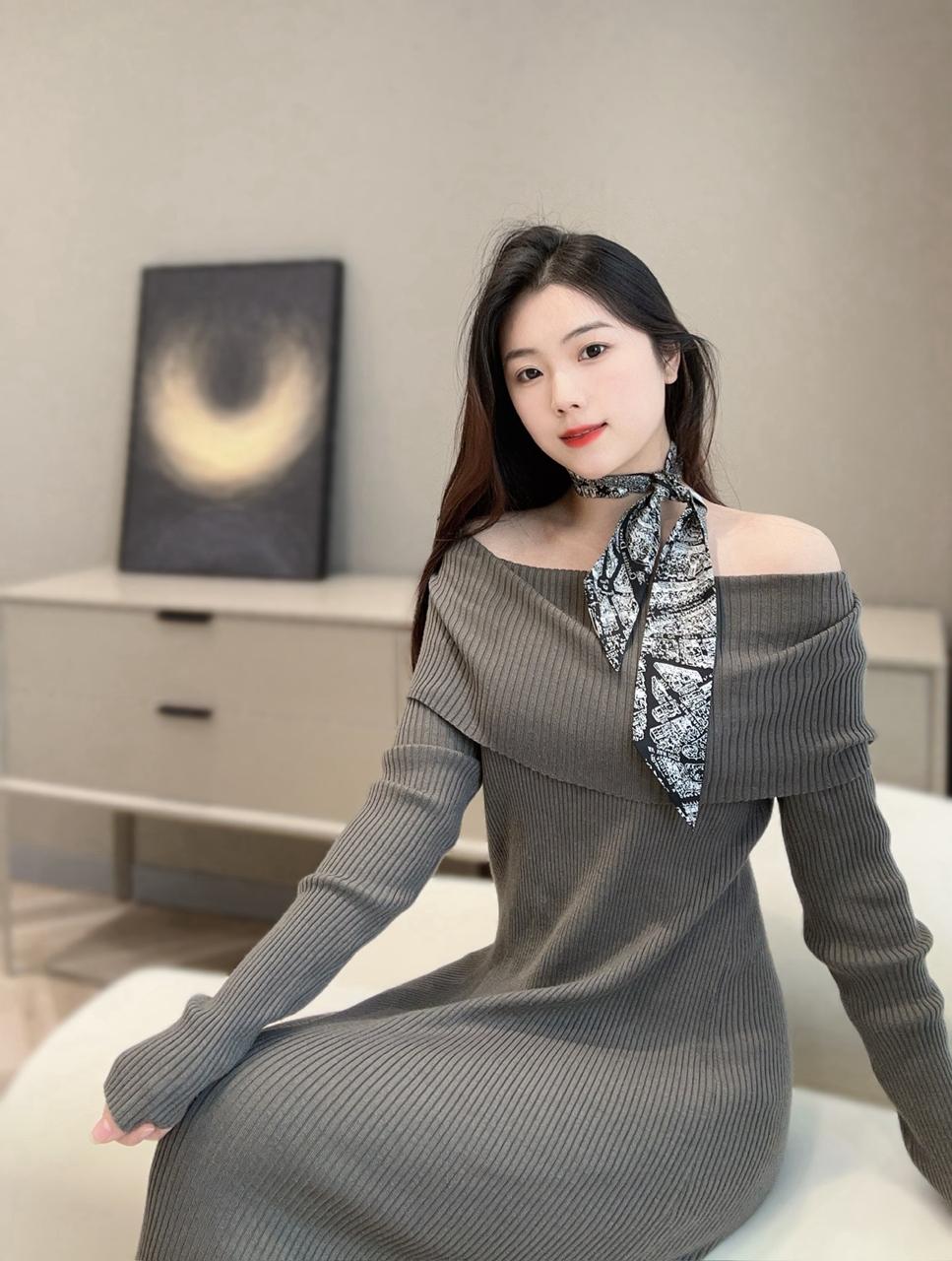 디올 스카프 13