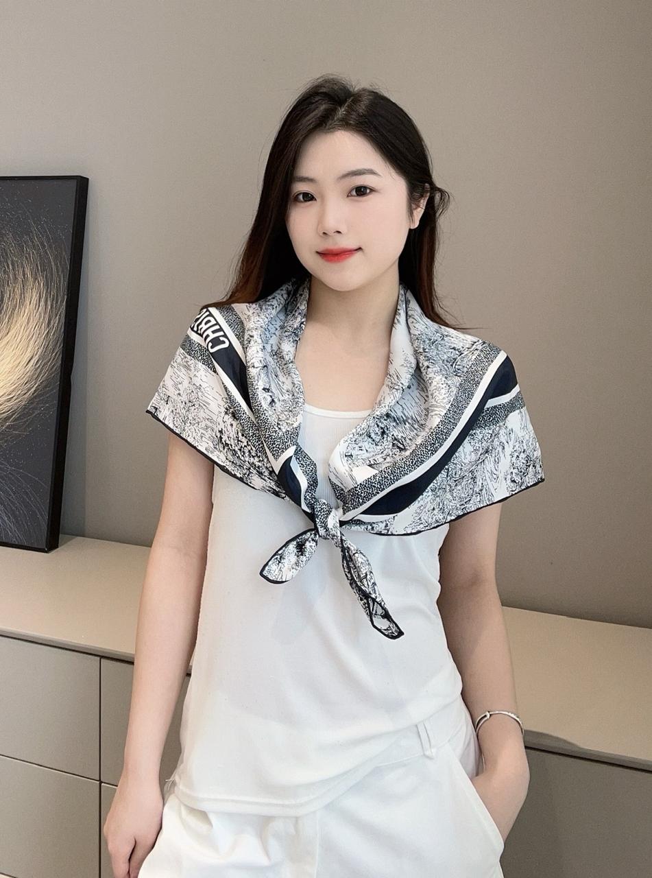 디올 스카프 12