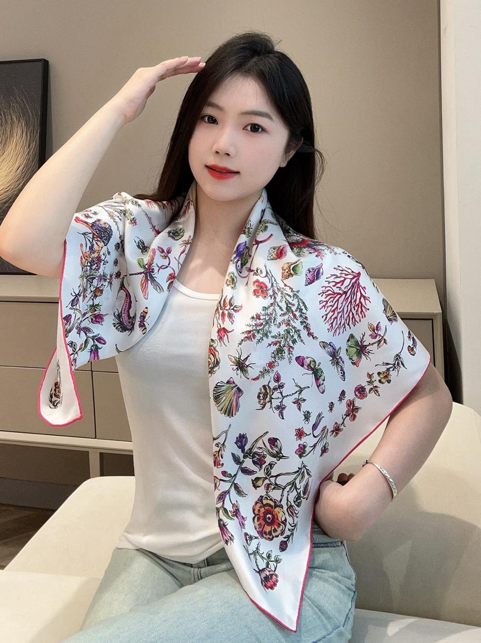 디올 스카프 10