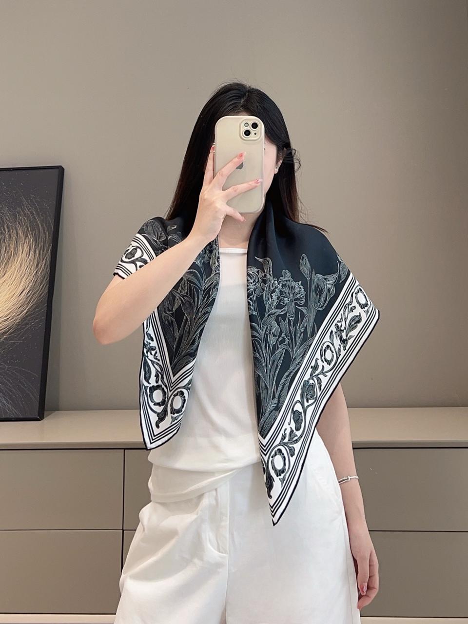디올 스카프 6