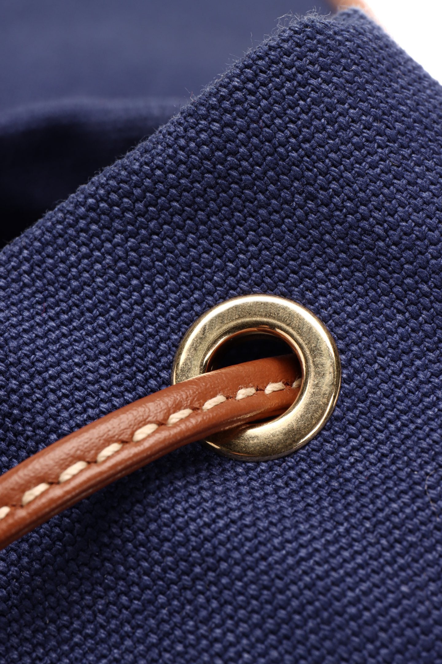 미우미우 캔버스 앤 레더 백팩 미디움