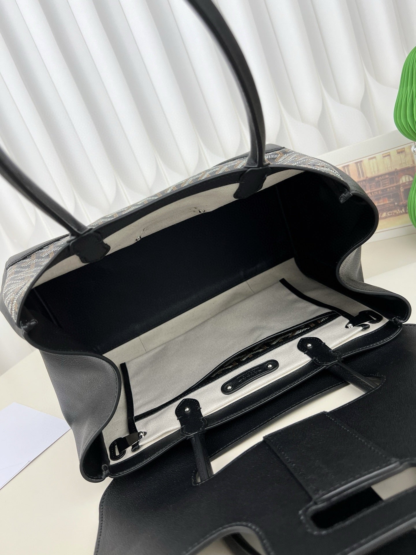고야드 사이공 토트백 (블랙)