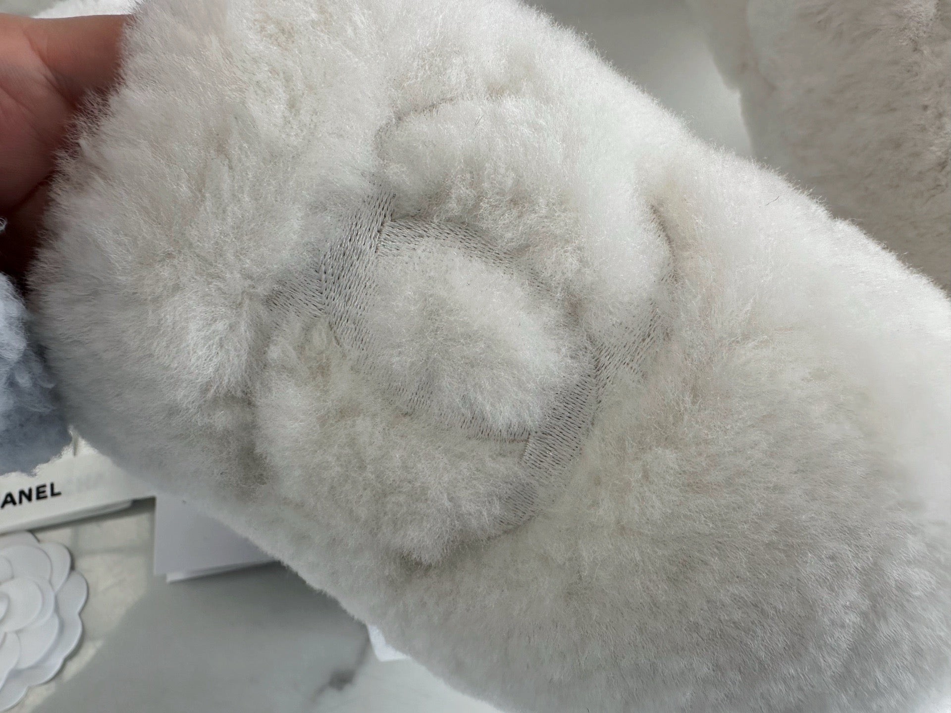 C 퍼 슬리퍼