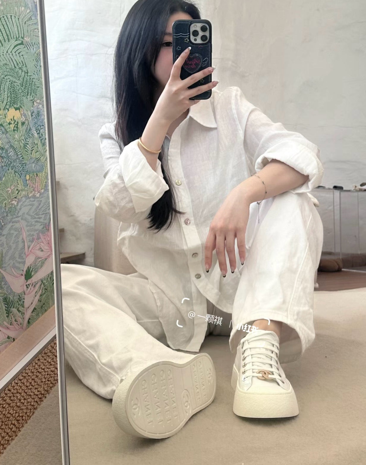 C CC 로고 스니커즈