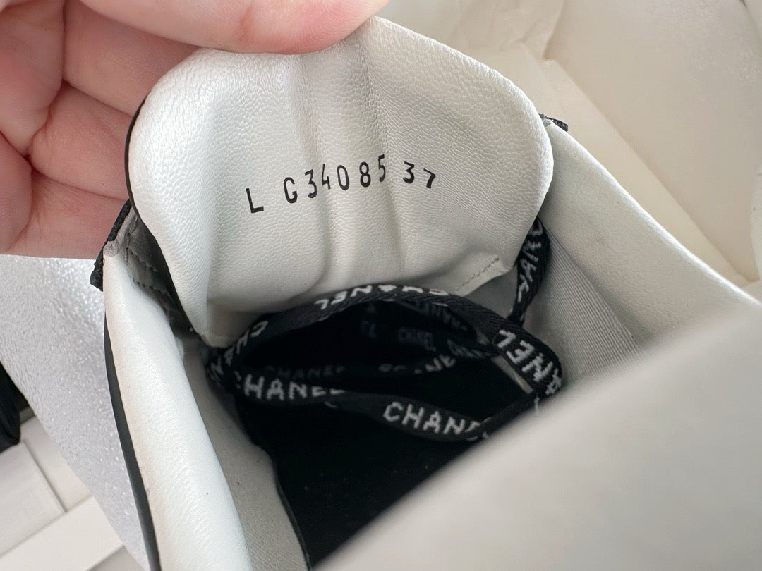 C 슈레이스 스니커즈