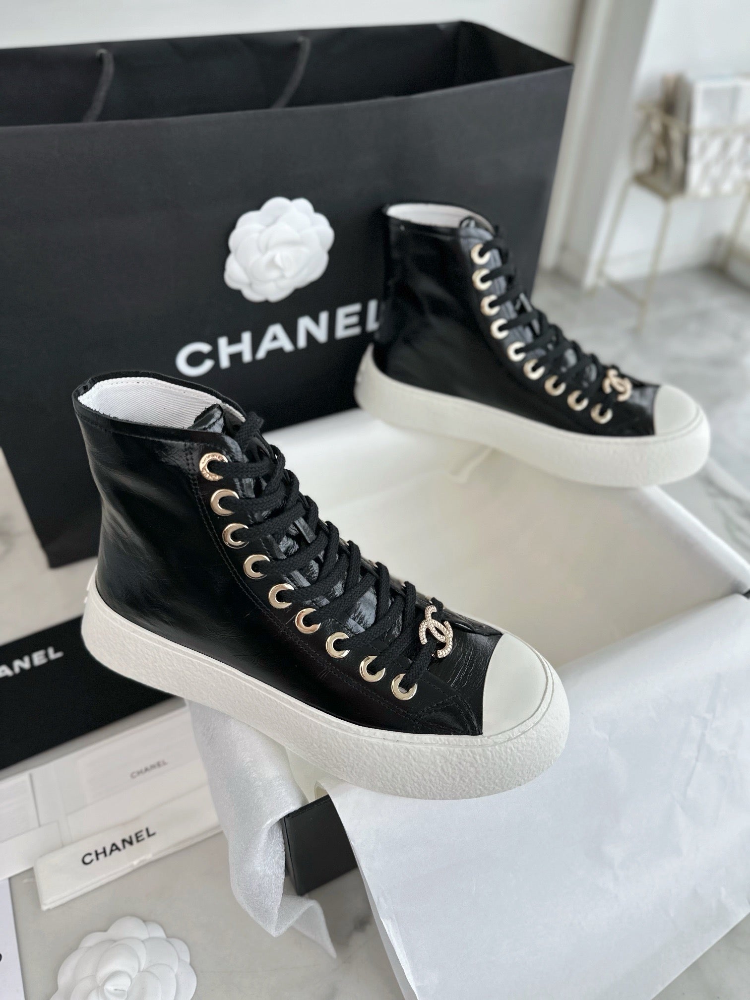 C 하이탑 스니커즈