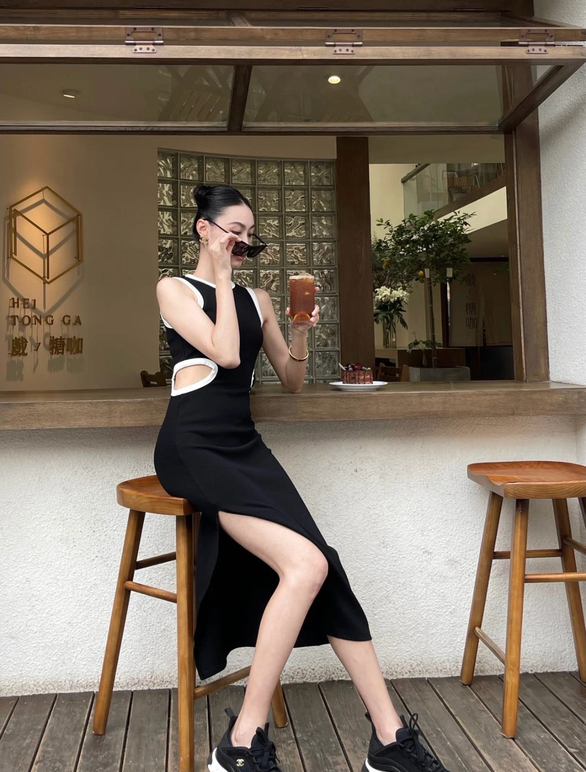 C 믹스드파이버 스니커즈