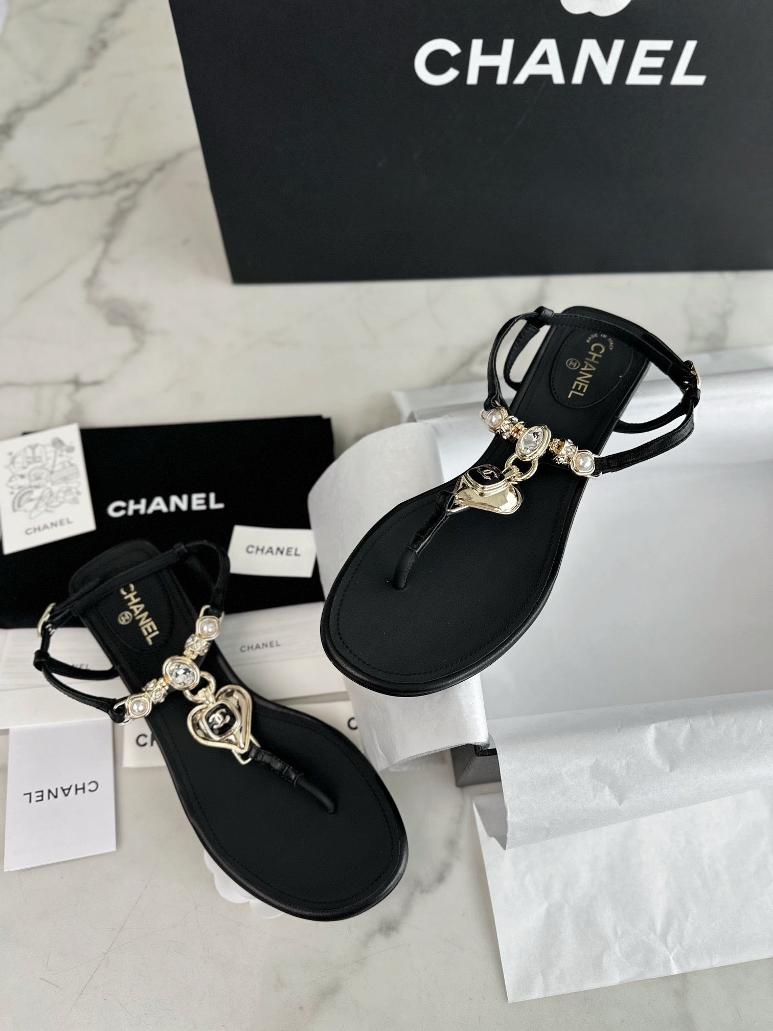 C 23SS CC 하트 플립 플랍