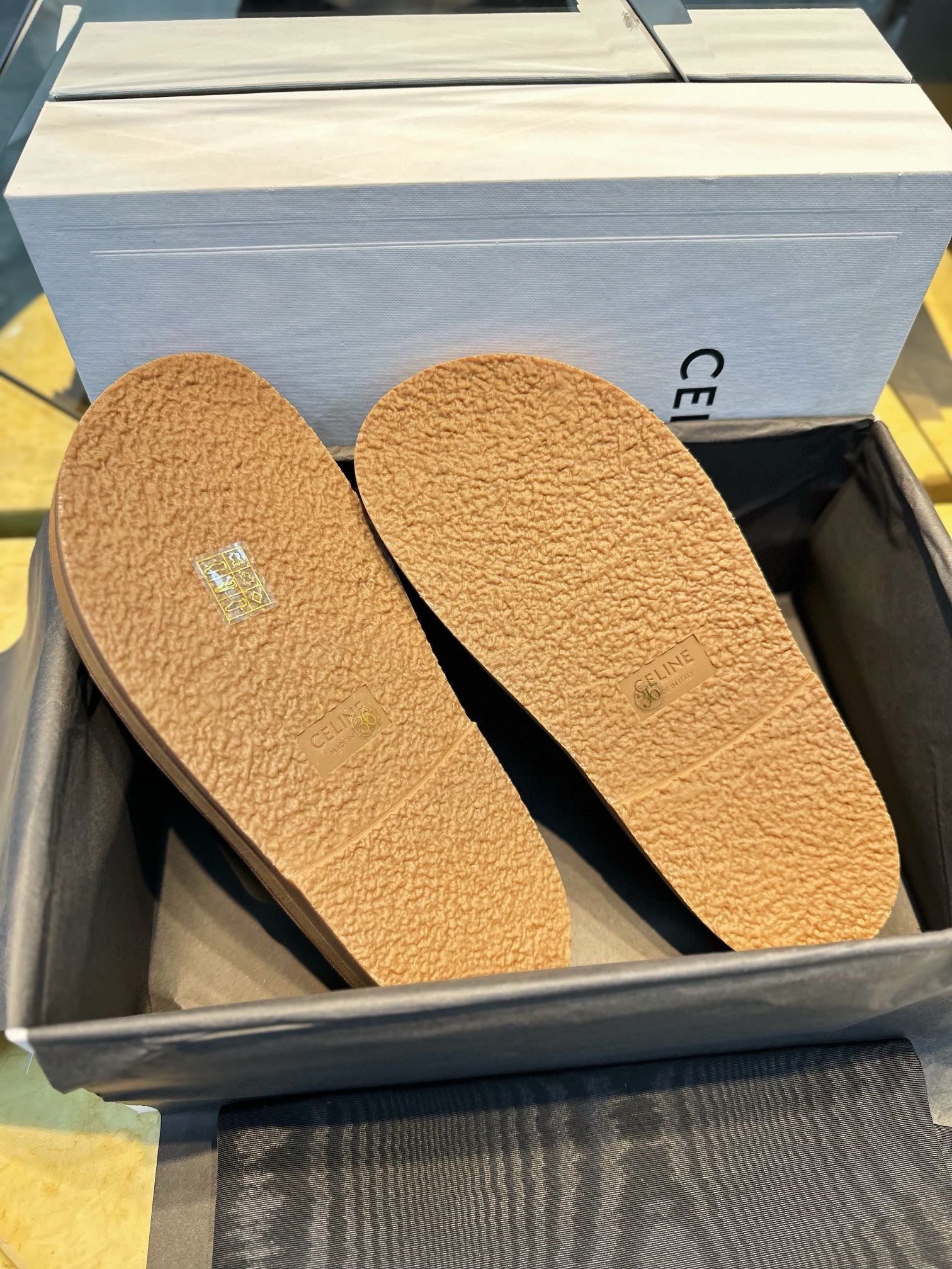 CEL 티피 슬라이드 샌들