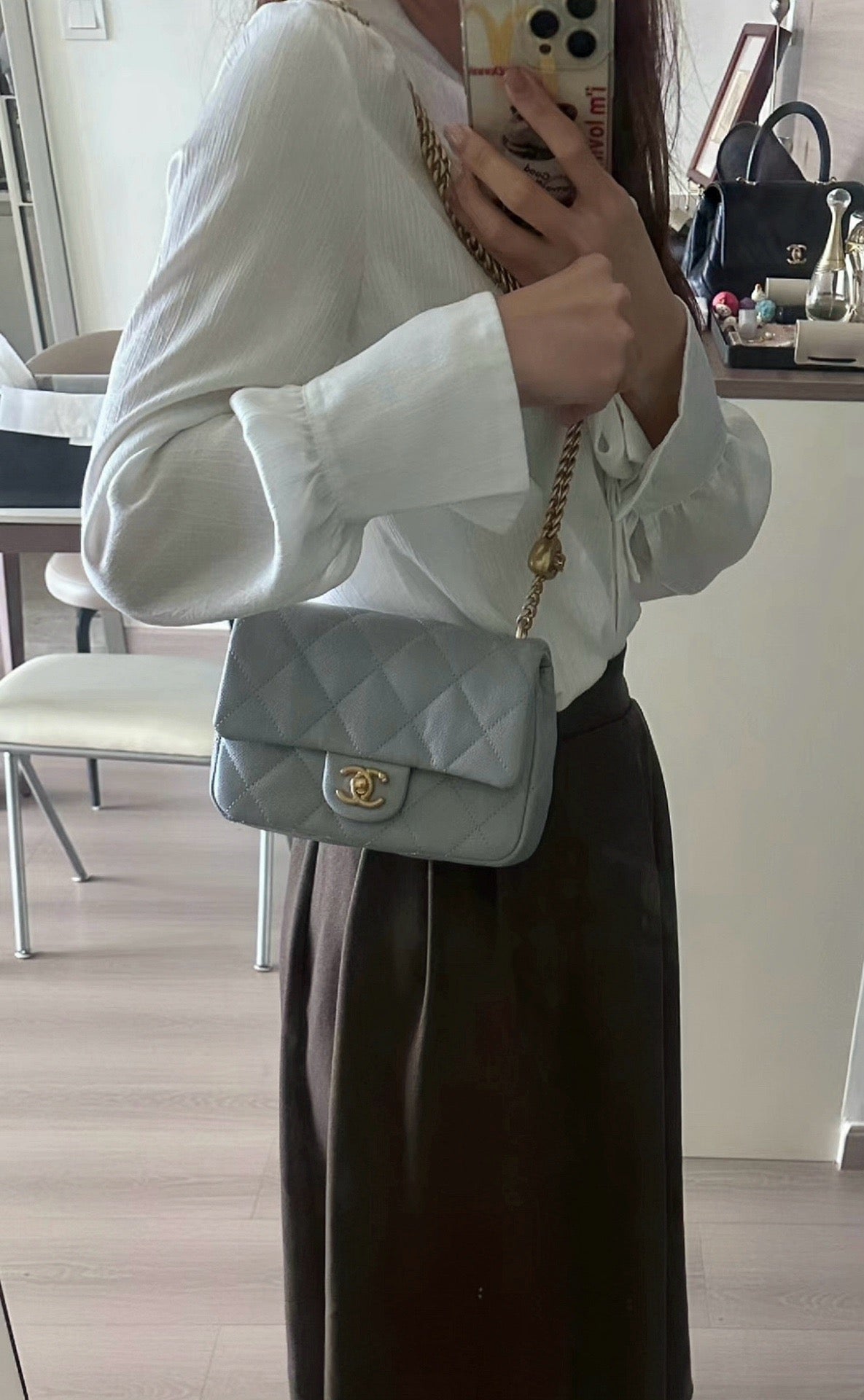C 24P 하트볼 플랩백 미디움