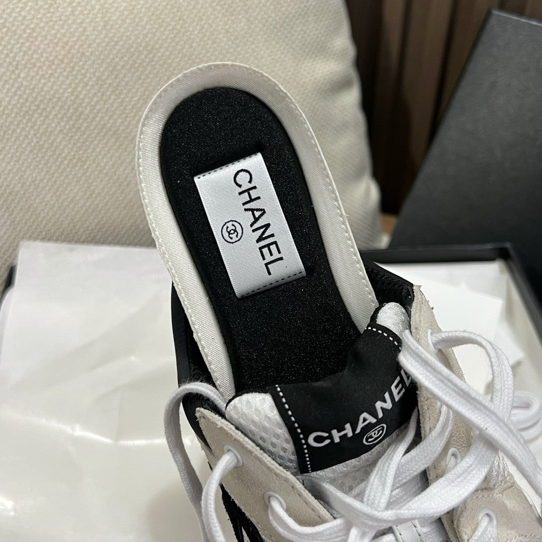 C 메쉬 스웨이드 스니커즈