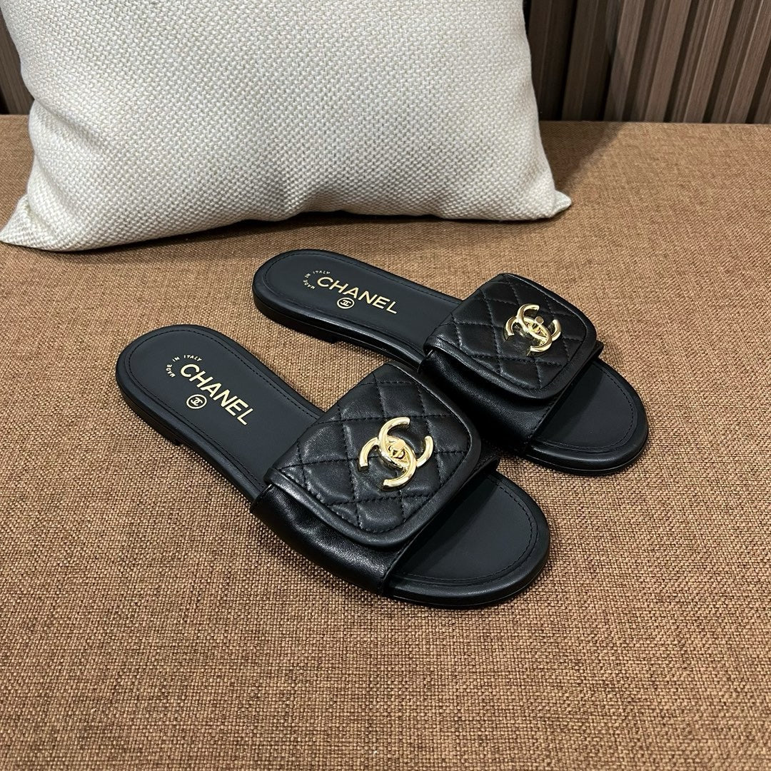 C 25C 퀄팅 슬리퍼