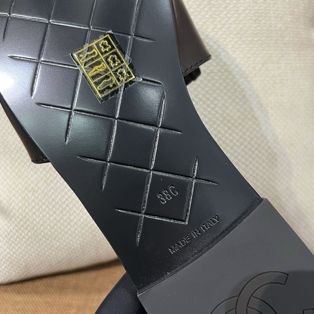 C 25C 퀄팅 슬리퍼