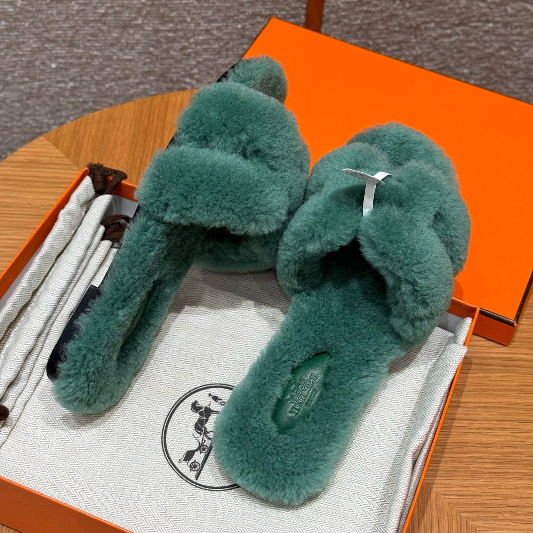 에르메스 Oran 오란 슬리퍼  시어링 (그린)