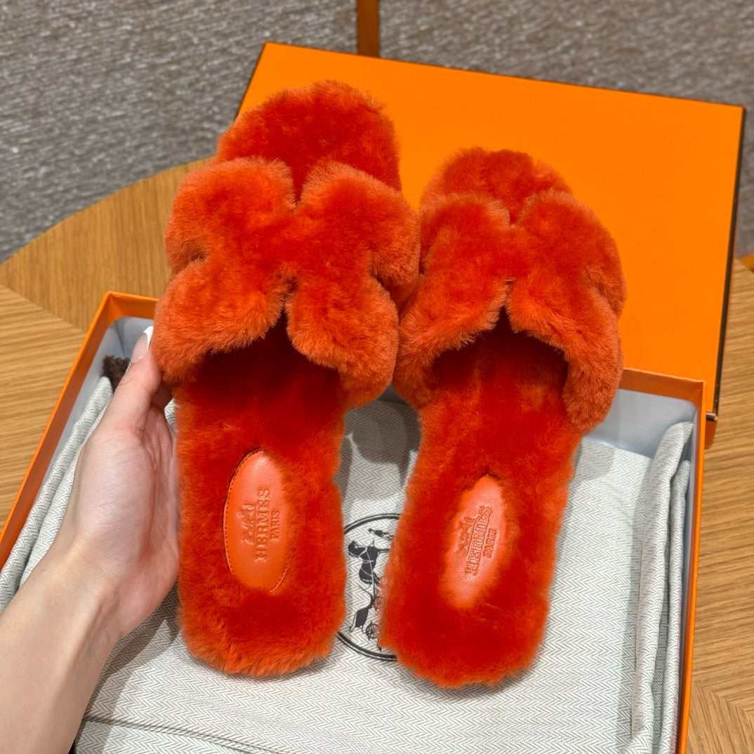 에르메스 Oran 오란 슬리퍼  시어링 (레드)