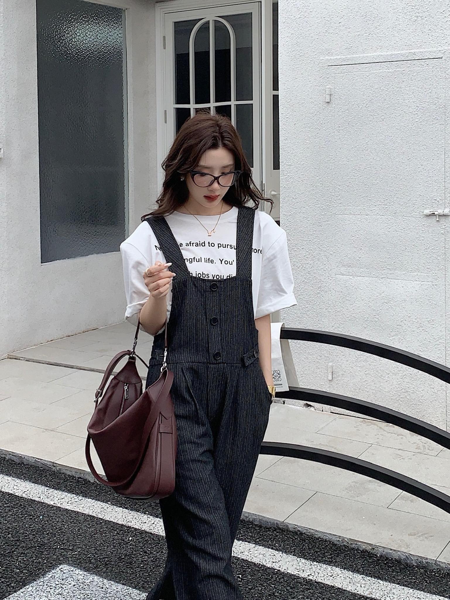 CEL 로미 숄더백 라지