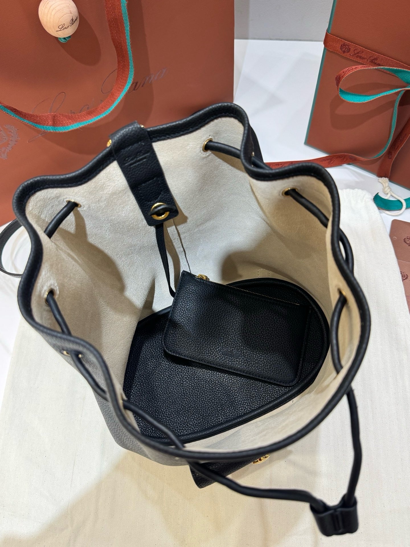 L 엑스트라 드로스트링 백팩