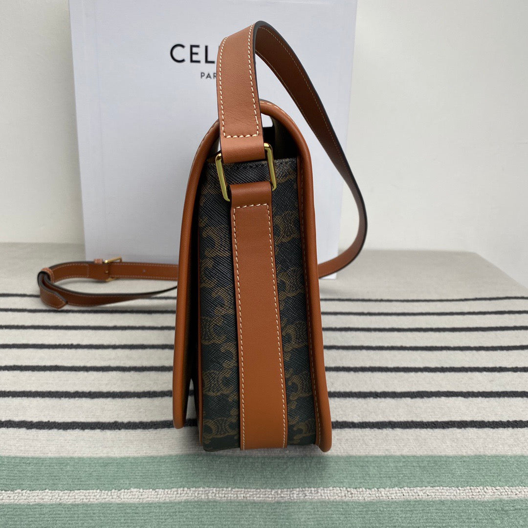CEL 폴코 메신저백