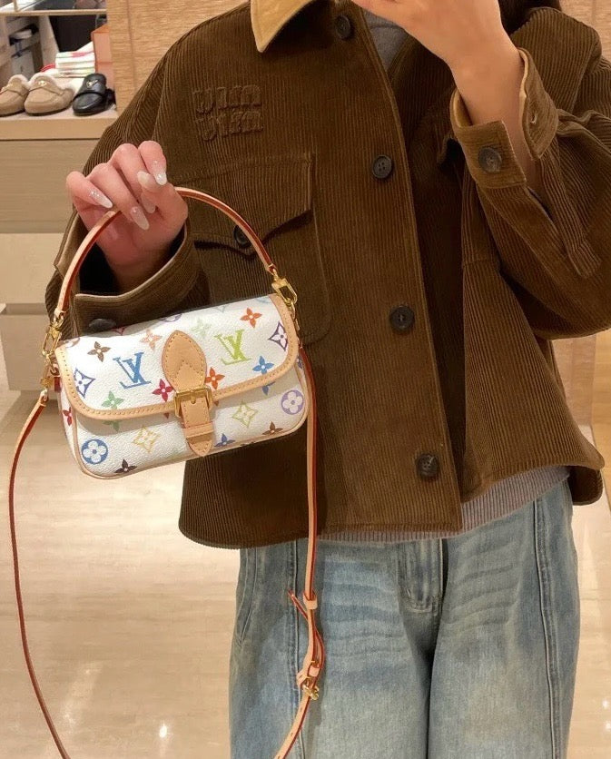 루이비통 무라카미 나노 다이앤