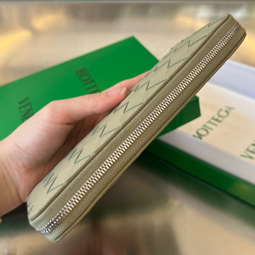 보테가 베네타 인트레치아토 지퍼 투톤 장지갑