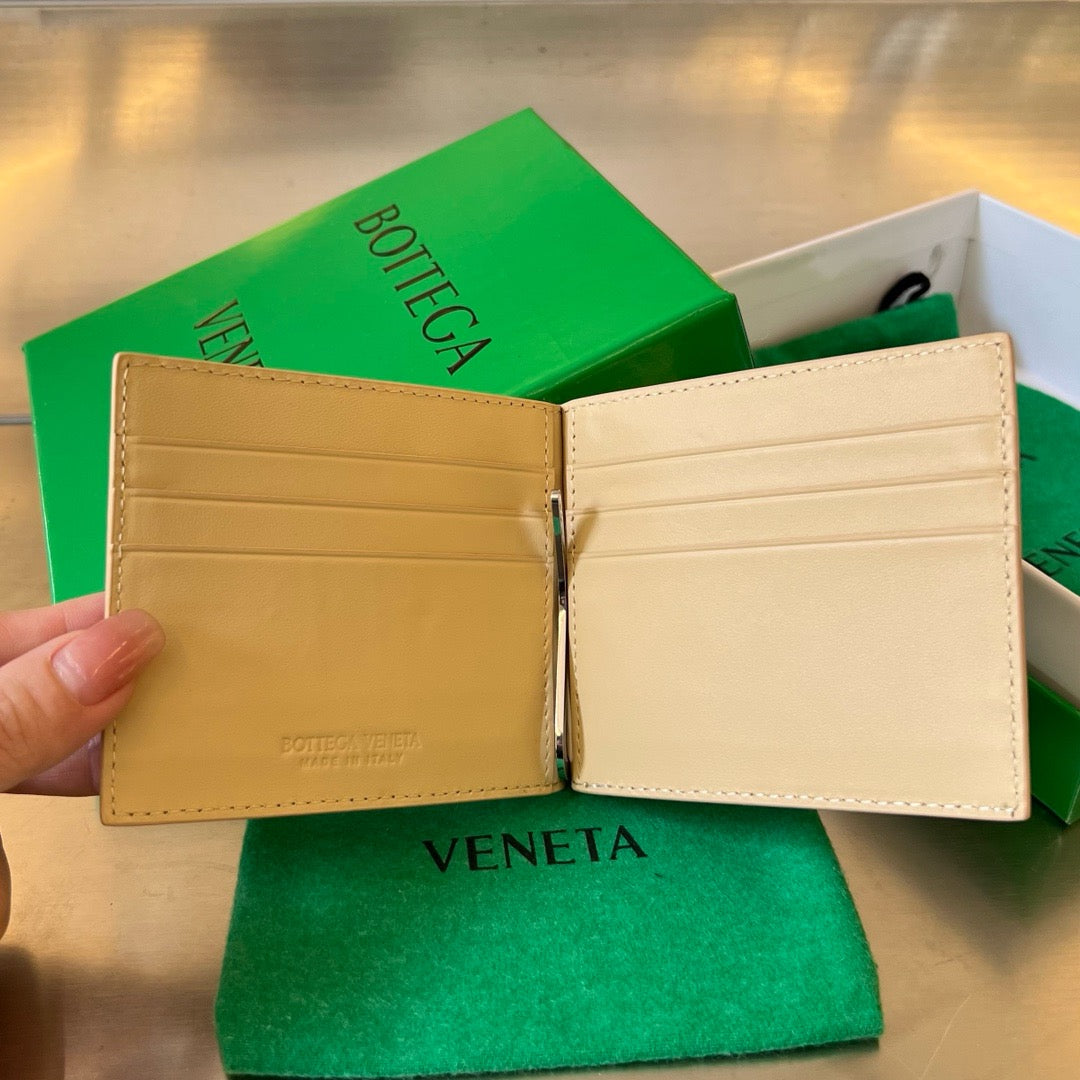 보테가 베네타 인트레치아토 머니 클립