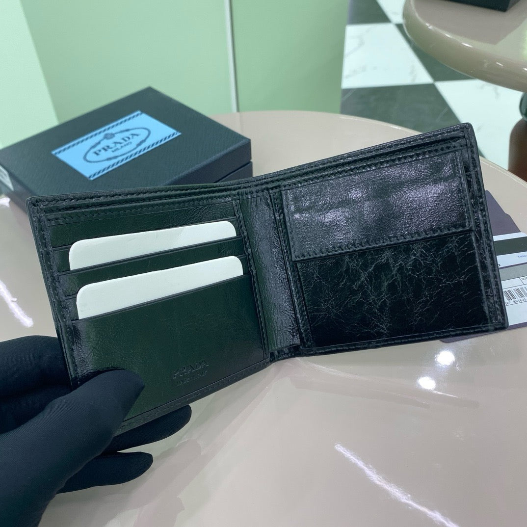 프라다 소프트 럭스 반지갑