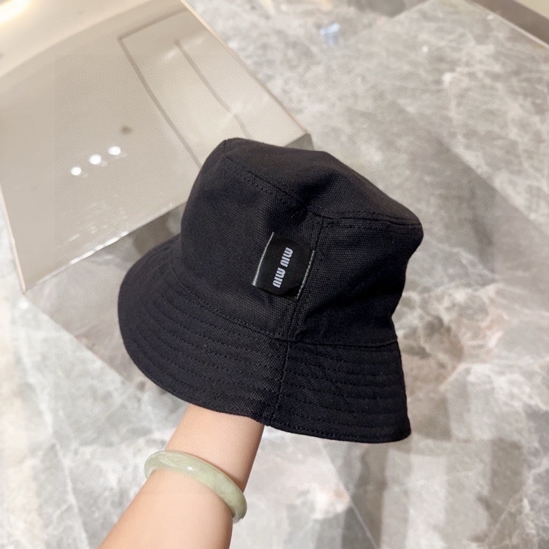 미우미우 버킷햇 1