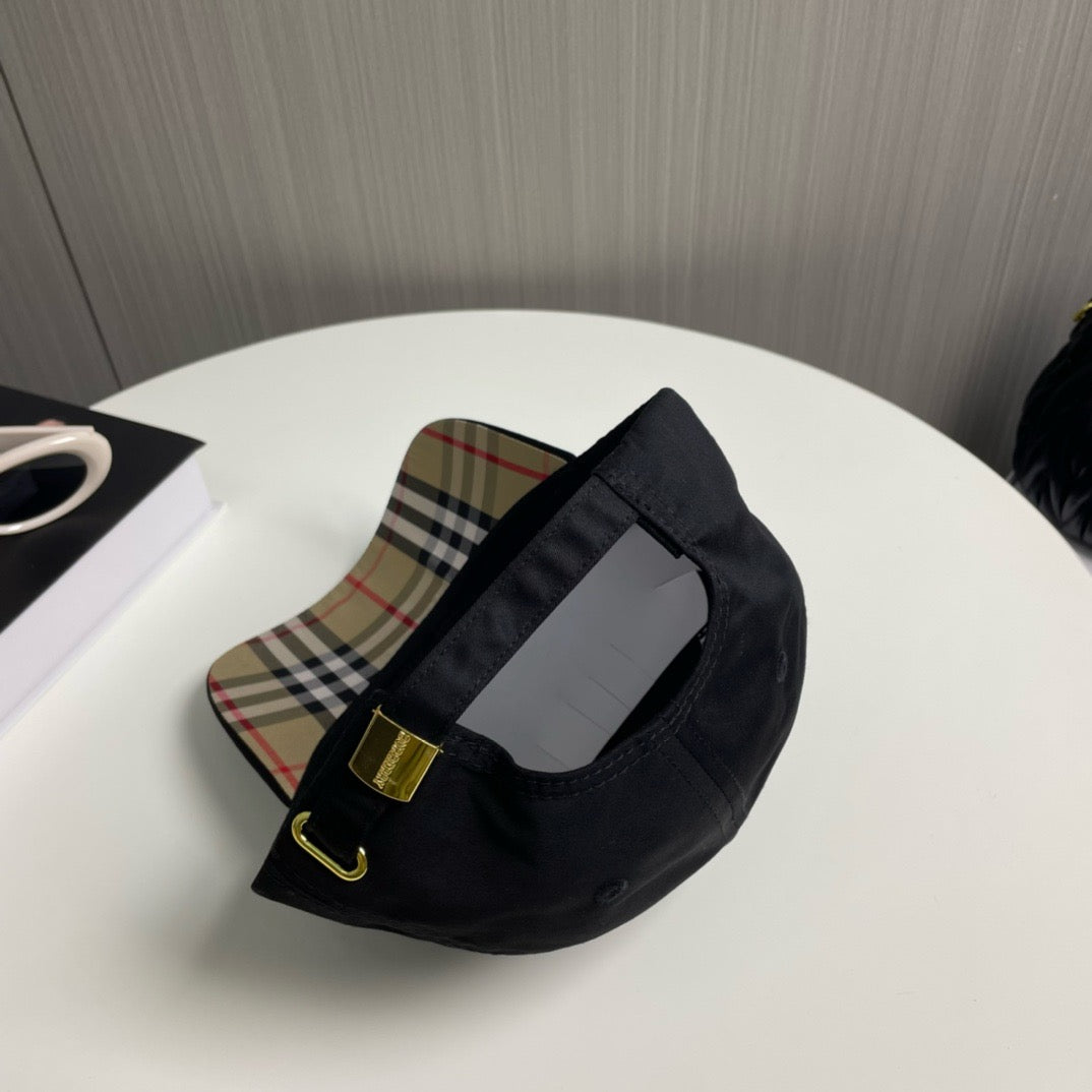 버버리 볼캡 2